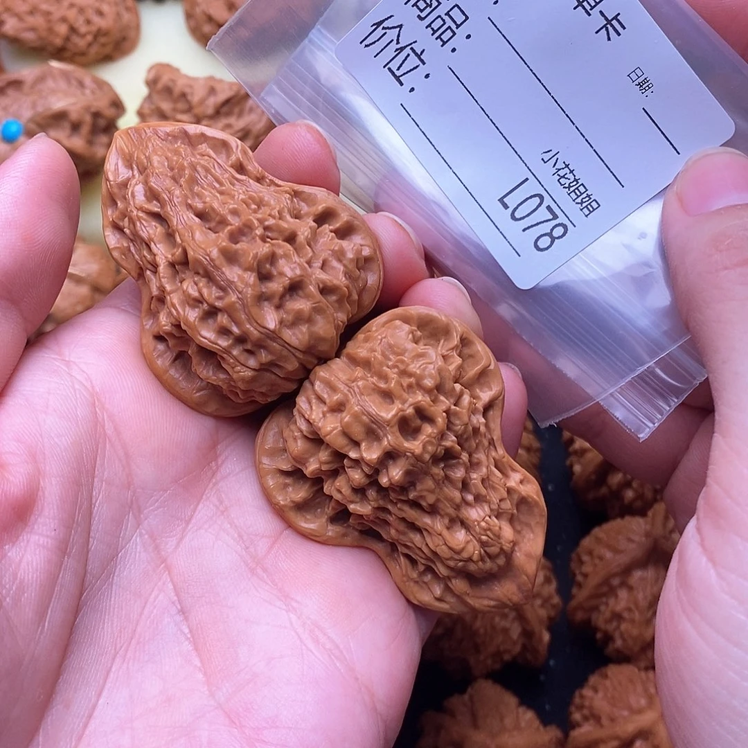 精***批桃核把件福禄葫芦