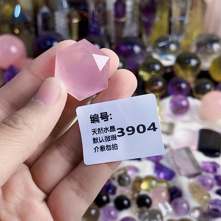 s***妖未镶嵌水晶颈饰吊坠