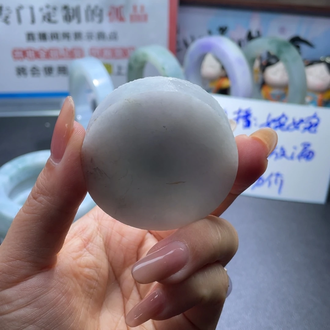 心***悦定制翡翠未镶嵌缅A翡翠多样性发一翡翠镯心