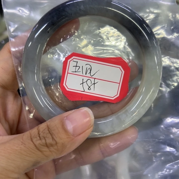 玉***乾蛇纹石玉合金手镯