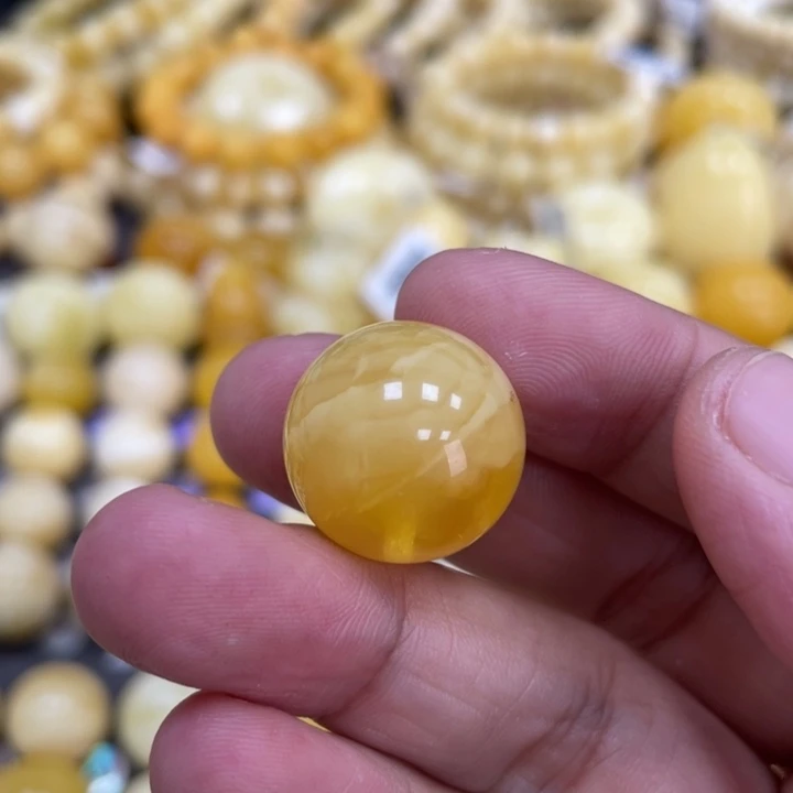 蜜蜡未镶嵌裸石18mm福利款 皮色