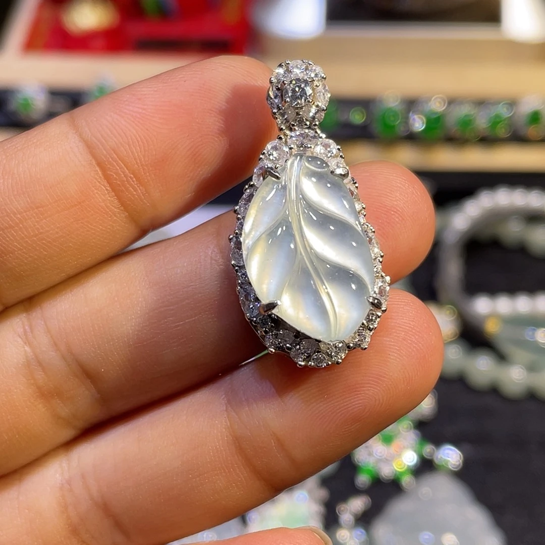 翡翠银S925镶嵌吊坠(不含链)