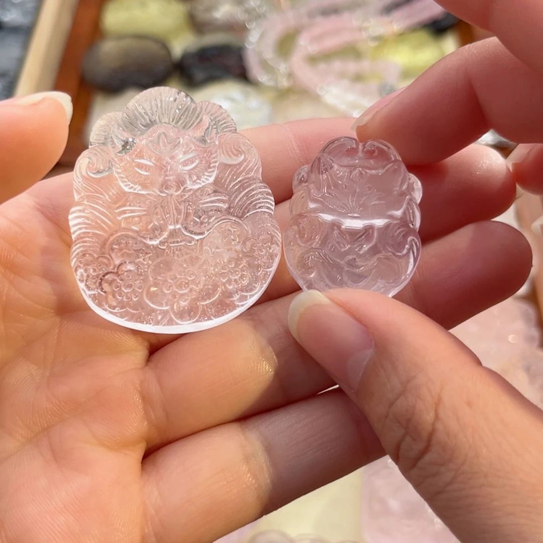 水晶颈饰未镶嵌小**火两个牌子32