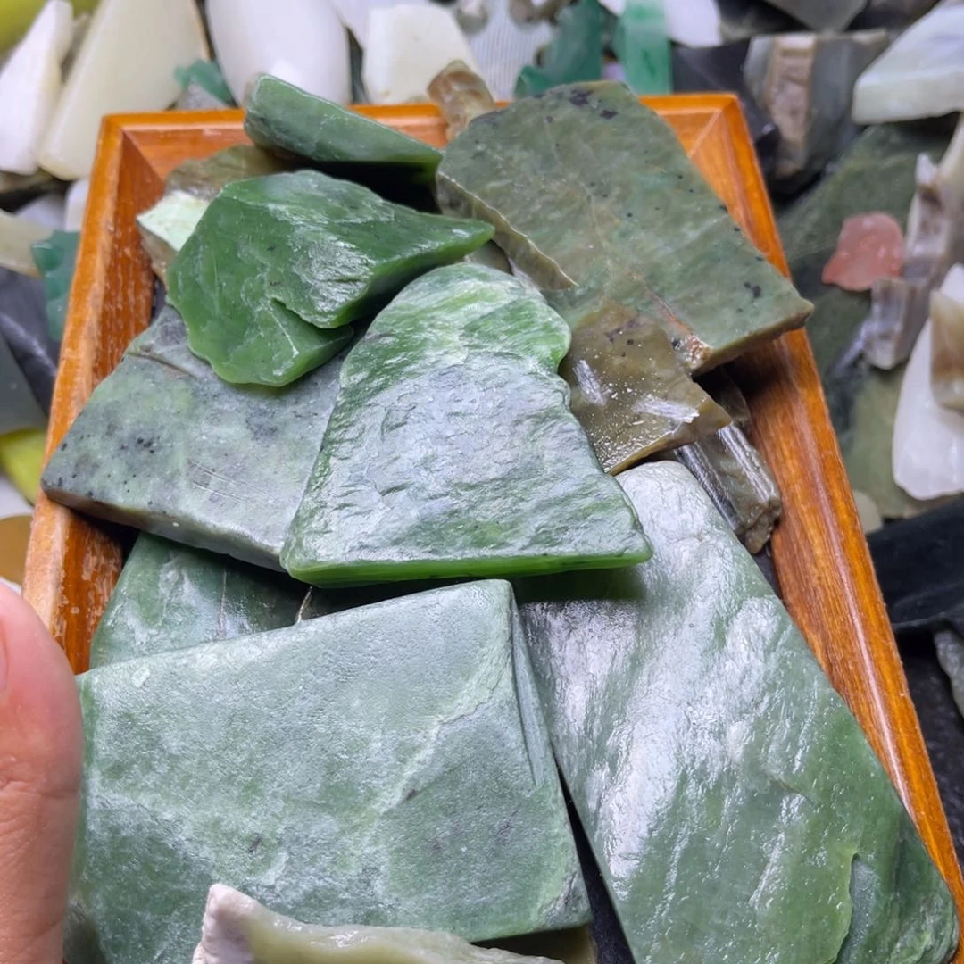 和田玉未镶嵌挂件胜*