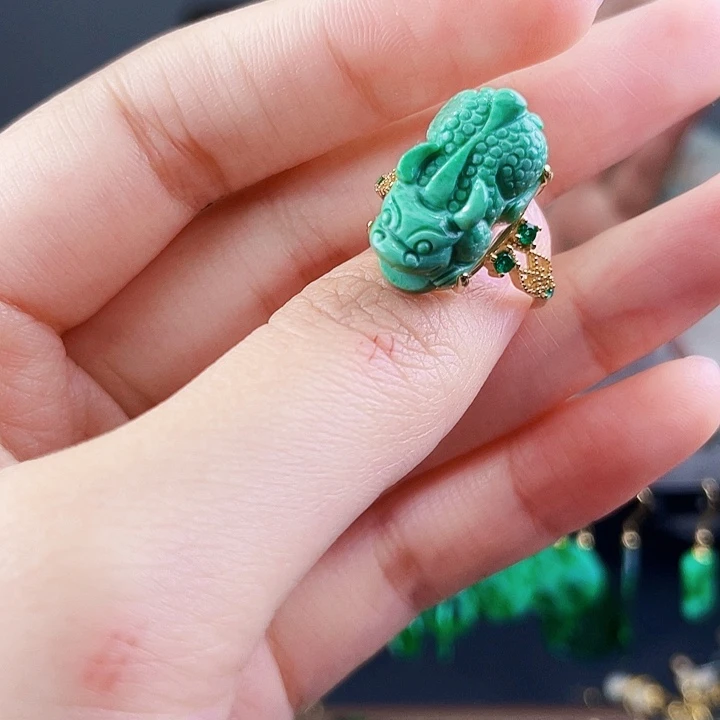 翡翠戒指银S925镶嵌饰品