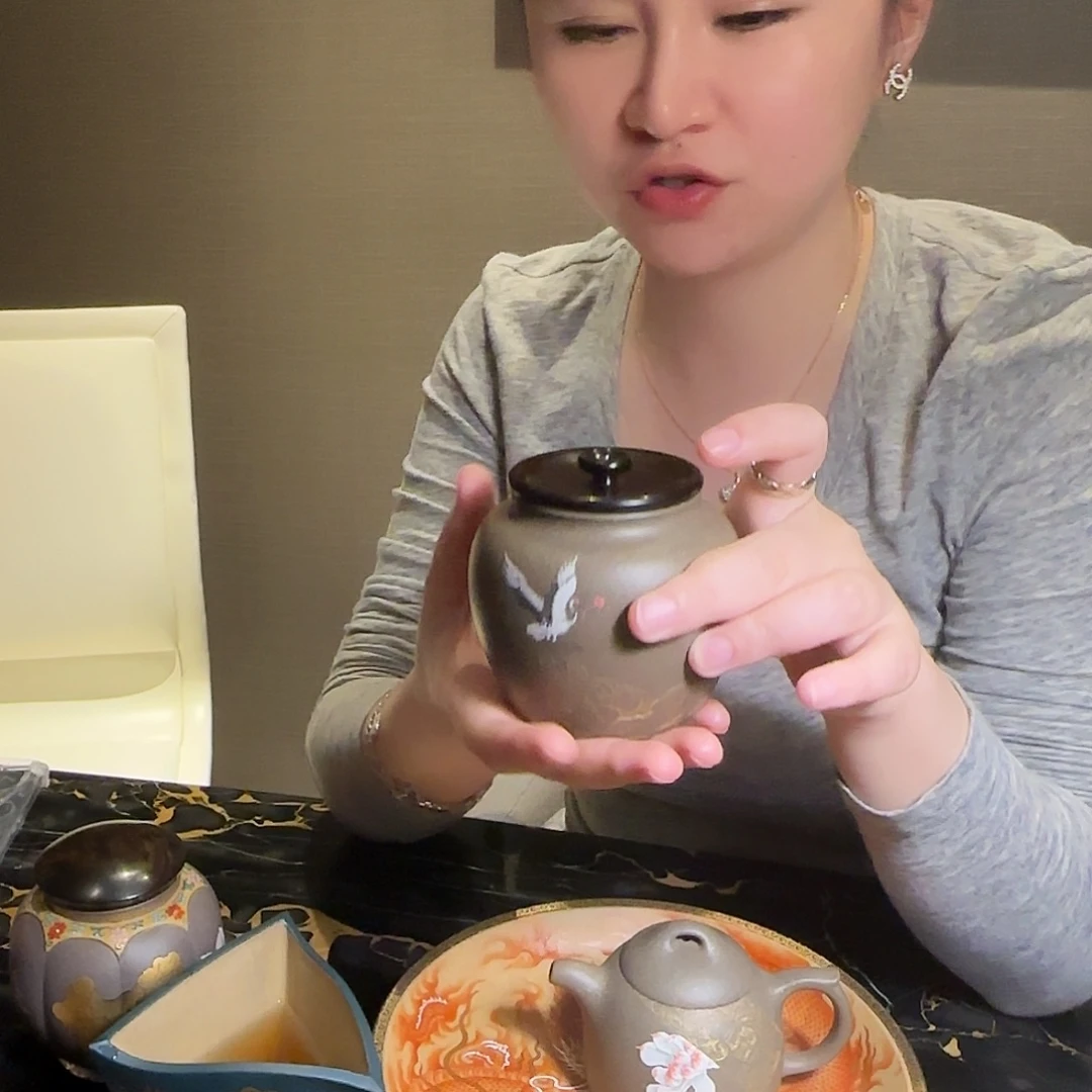 用***7紫砂茶叶罐青段罐