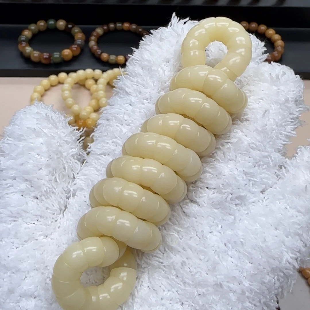 手串菩提根/象牙果卡9 微瑕 大肠 5年 108
