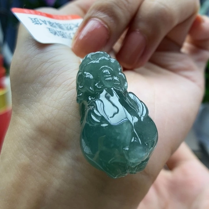 翡翠18K金镶嵌颈饰吊坠9