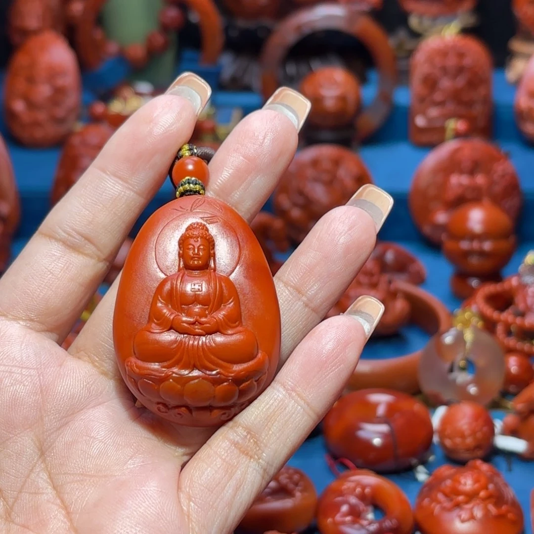 未镶嵌雕刻南红玛瑙白*羽