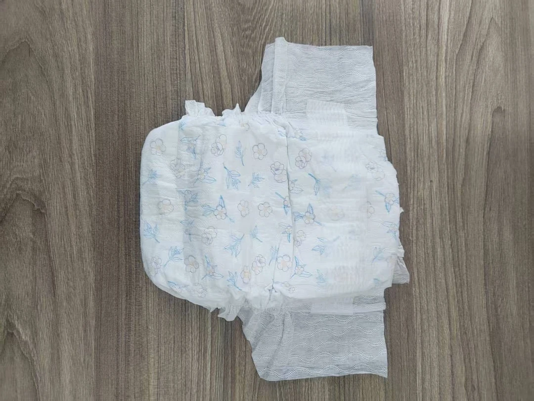 无感小桃桃婴幼儿尿不湿