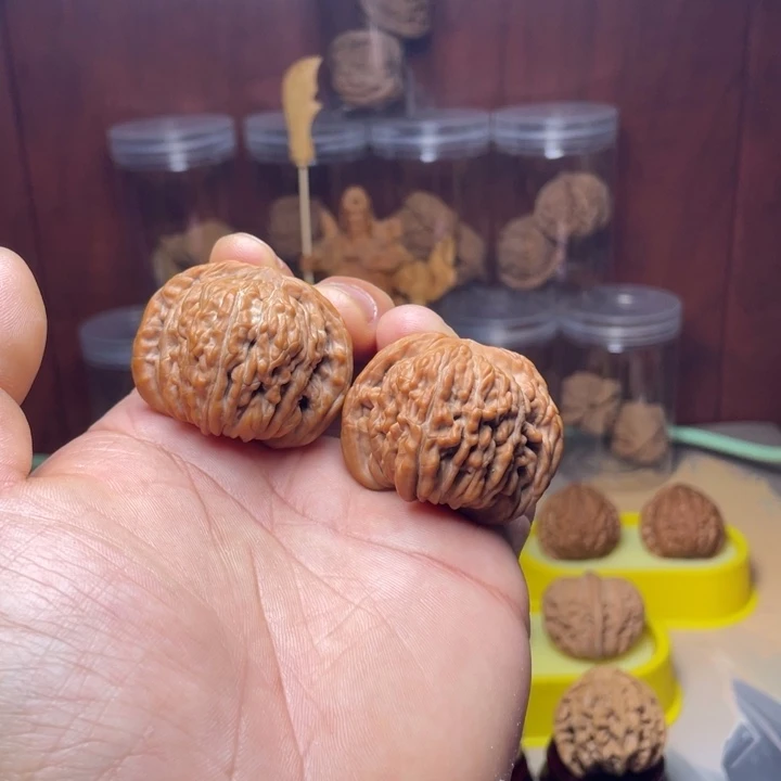 文玩核桃吊坠41苹果四座楼未打底