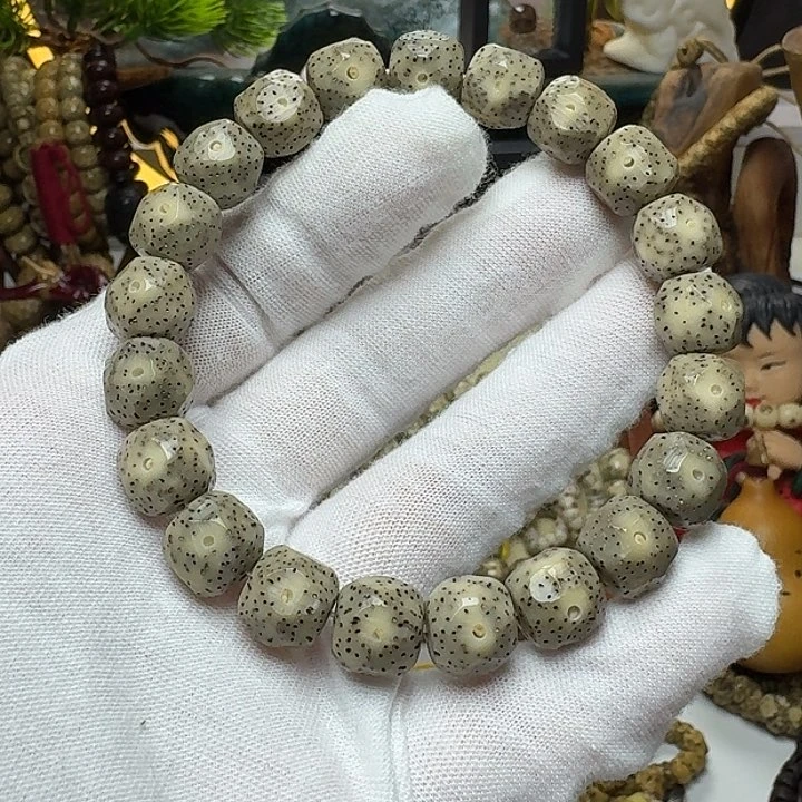 星月菩提手串5号车平面无相尺寸11.10