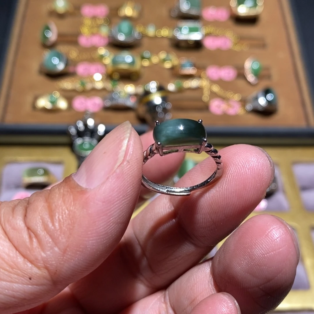 和田玉（碧玉）戒指未镶嵌