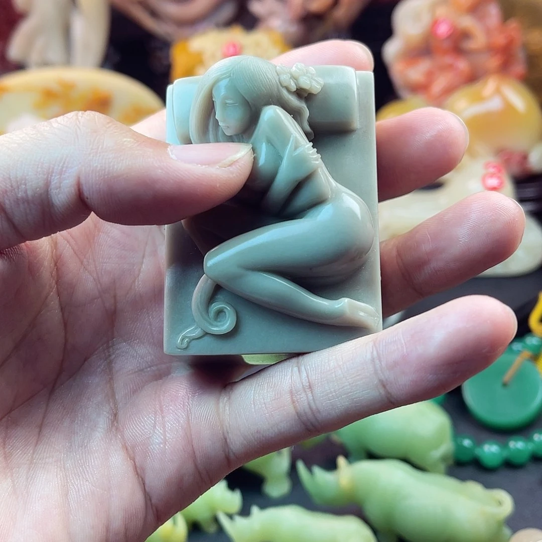 愿****寿山石手艺人雕刻