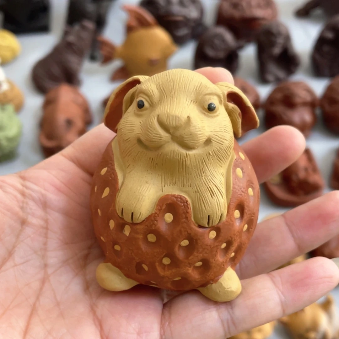 【闪购商品】紫砂茶宠紫砂草莓兔