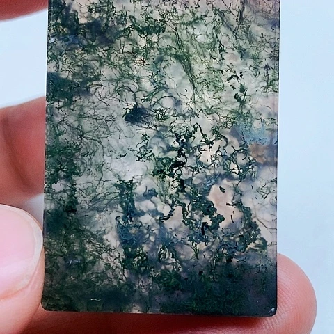 玛瑙/玉髓颈饰未镶嵌郭*