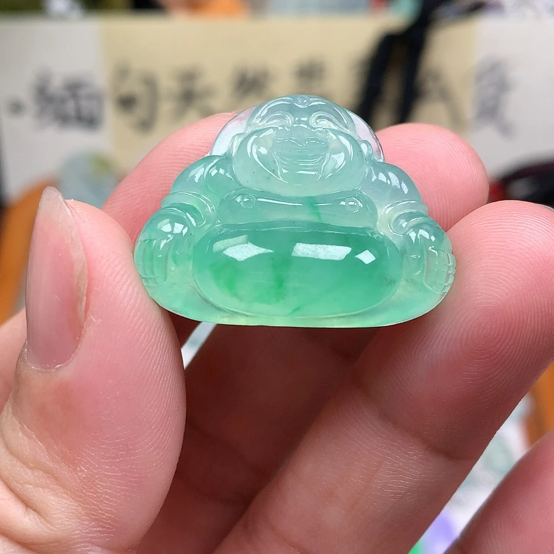 翡翠裸石缅甸天然A货翡翠阳绿佛公