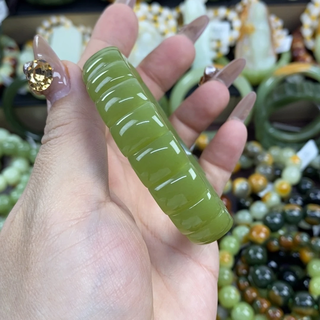 未镶嵌手链透闪石质玉过*
