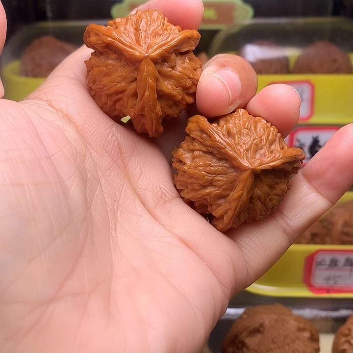 吊坠文玩核桃奔奔