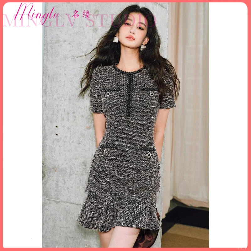 名缕轻奢品牌2025夏季新款荷叶边连衣裙修身小香鱼尾显瘦连衣裙女