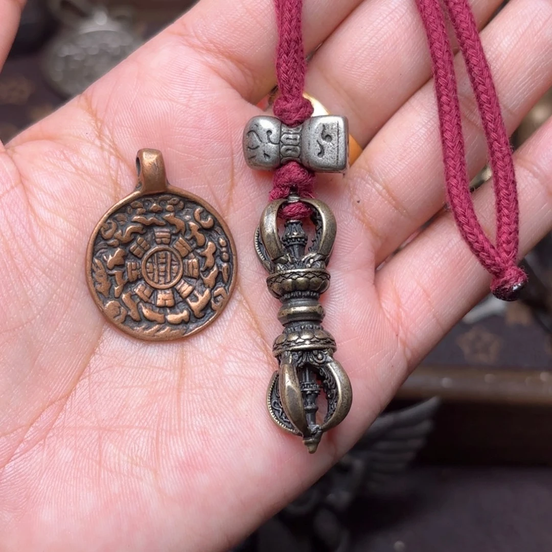 铜星月菩提吊坠项链