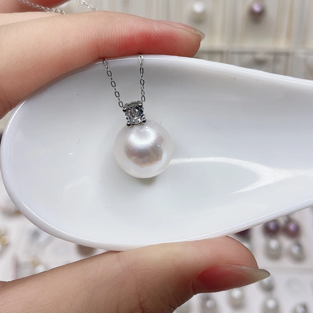 安***姐淡水珍珠吊坠(赠链)合金