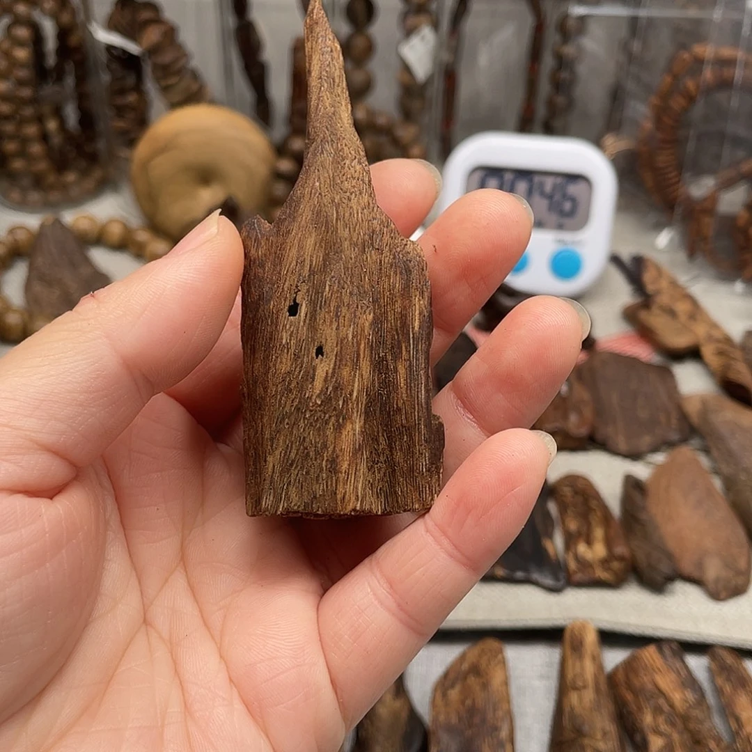 沉香碎屑沉香加里曼丹5.9+