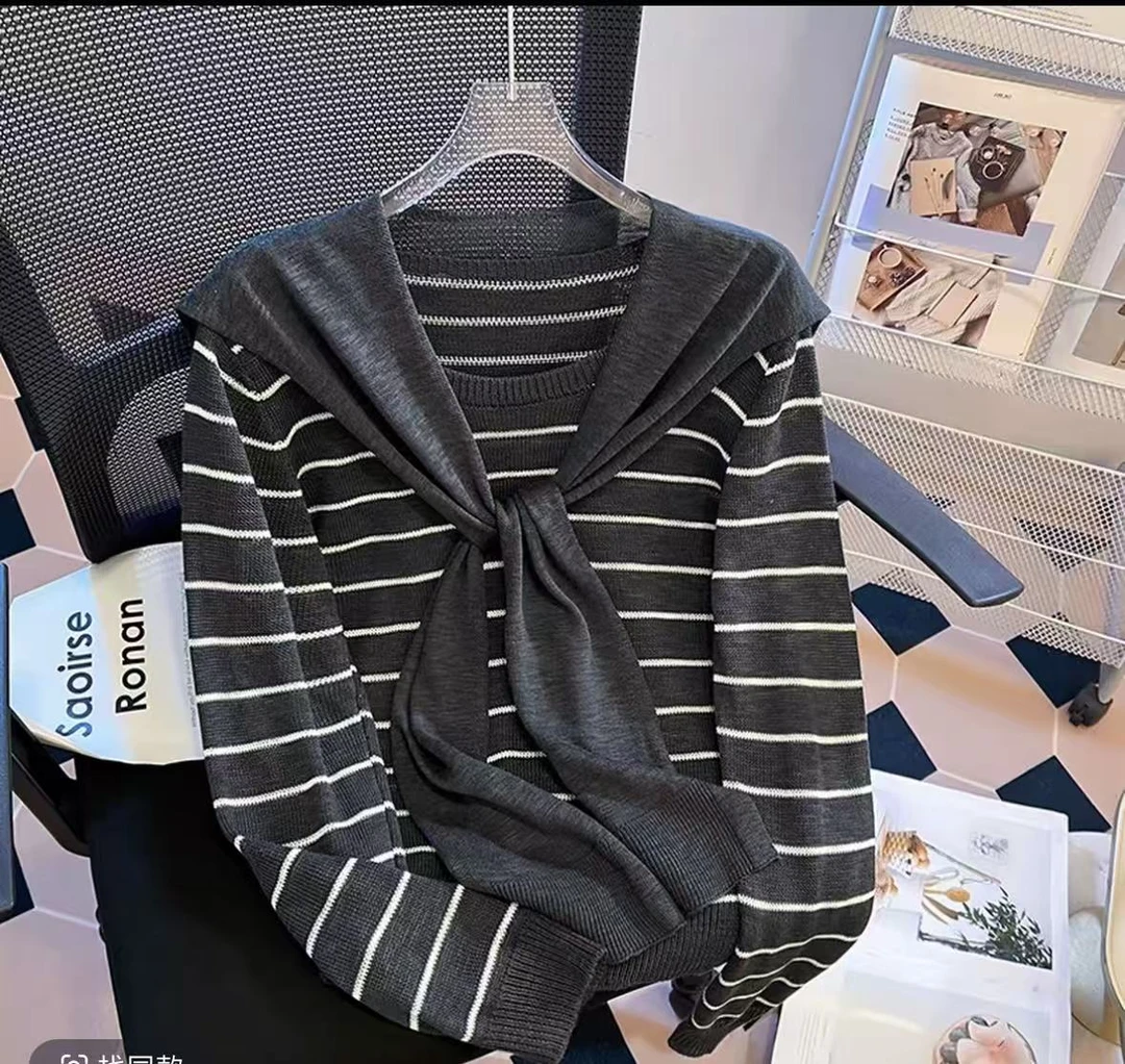 2025新款上新秋款休闲宽松拉夏贝尔小坎披肩真俩件套 慵懒风