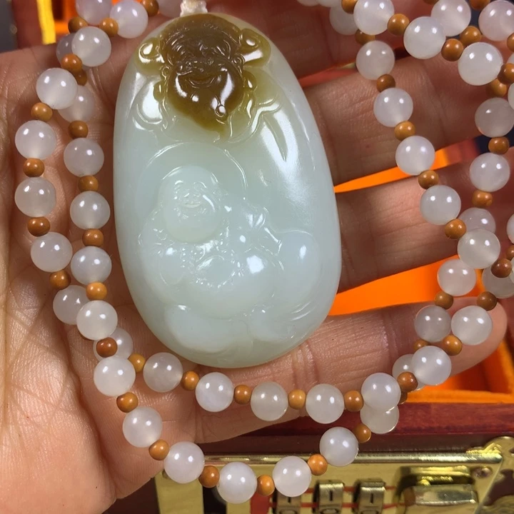 和田玉挂件未镶嵌坤