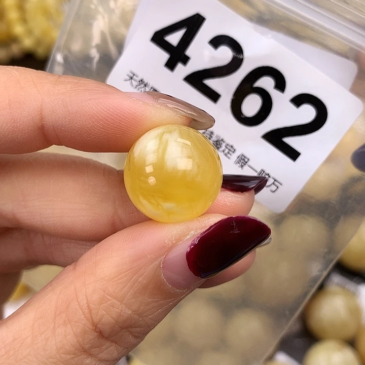 蜜蜡未镶嵌珠宝奇石17.1