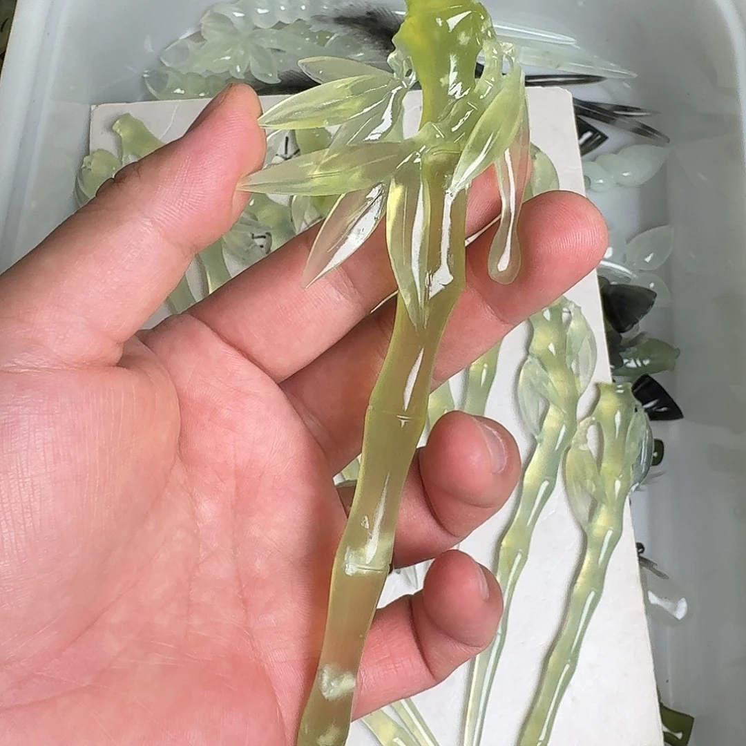 渔***水蛇纹石玉未镶嵌发饰