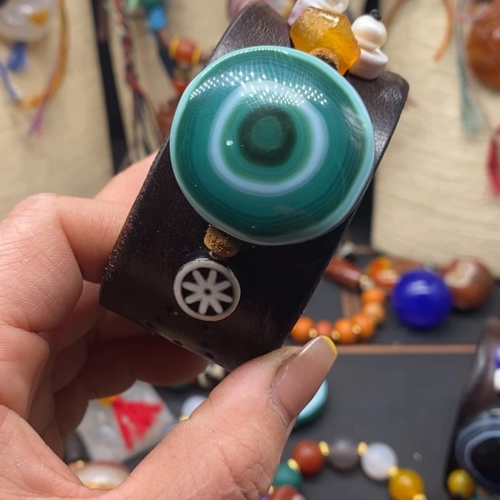 玛瑙/玉髓颈饰未镶嵌小*五