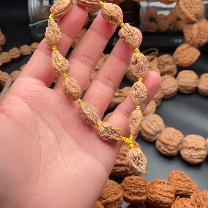 孤***独文玩核桃吊坠2瓜子异形