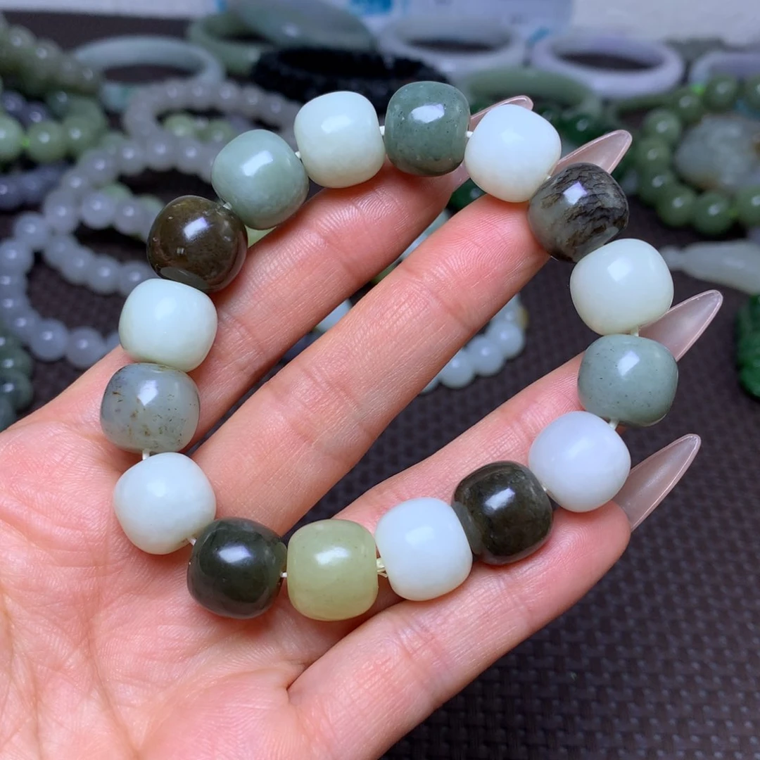 未镶嵌手串和田玉卡13