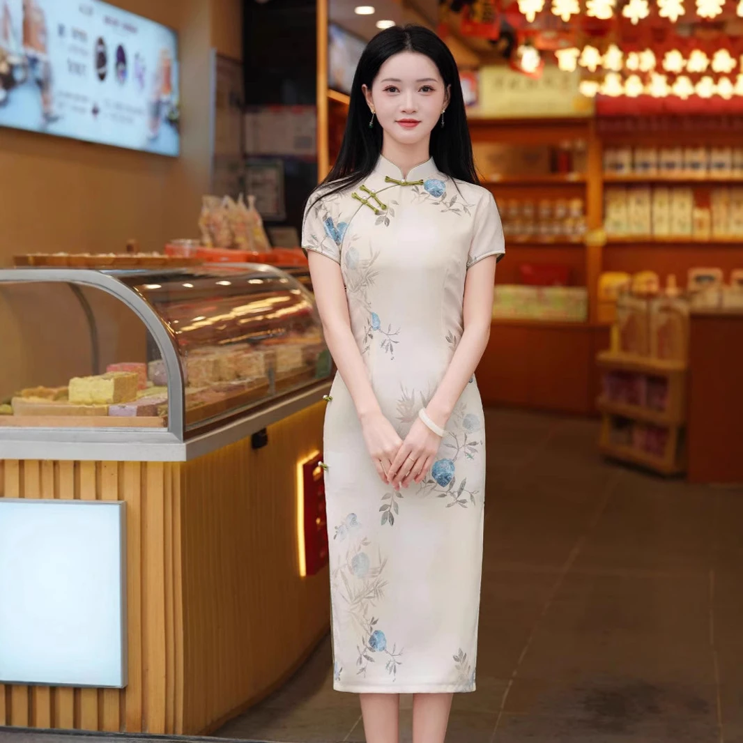 春夏新款缎面提花清新甜美文艺复古气质修身显瘦优雅日常改良旗袍