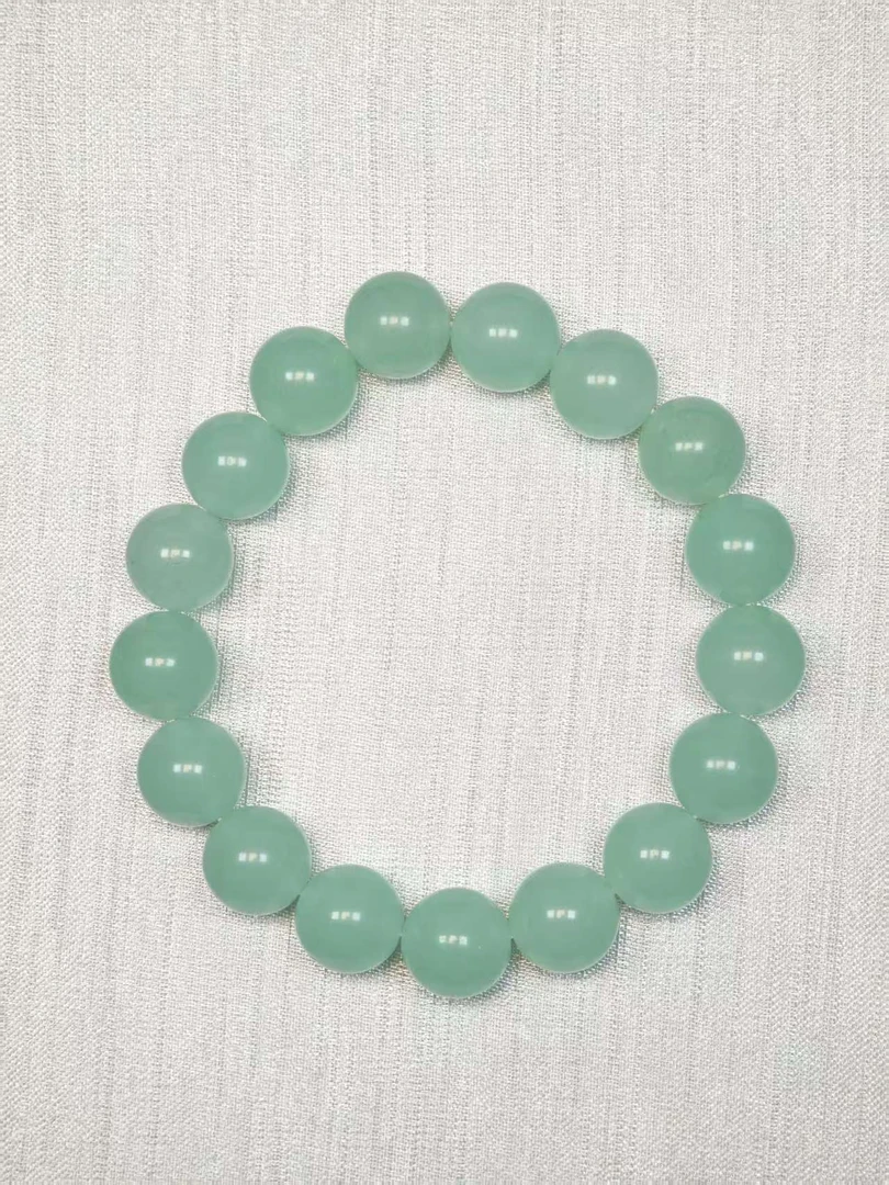 高品质甄选12mm冰绿珠子手串