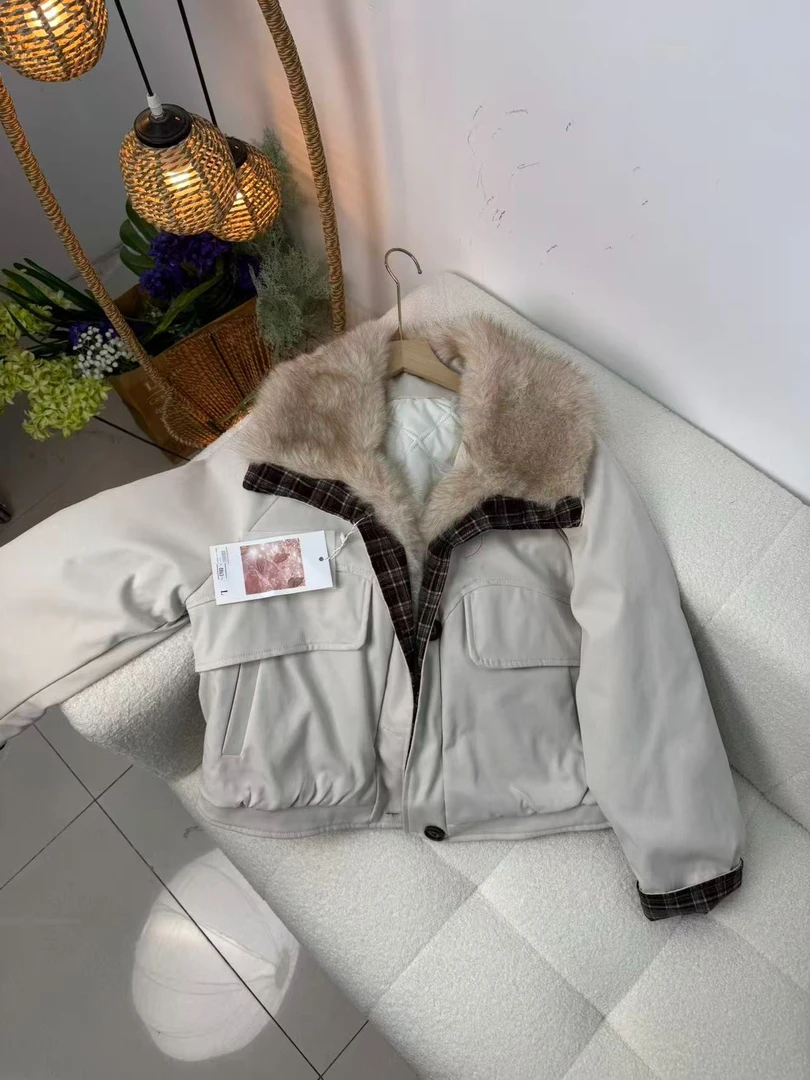 Y55区8863白色厚款加绒加厚款冬装休闲款棉服