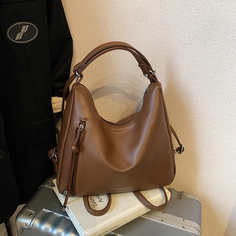 2025韩版新款多用时尚百搭女包双肩休闲包单肩斜挎包简约小众大包