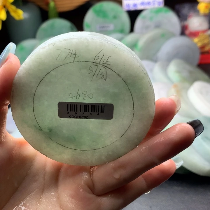 定制翡翠手镯未镶嵌