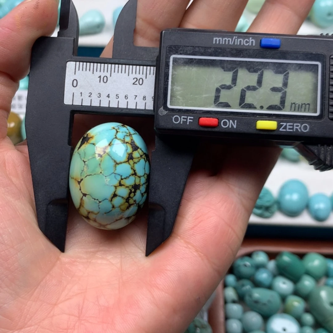 【闪购商品】未镶嵌绿松石珠宝奇石