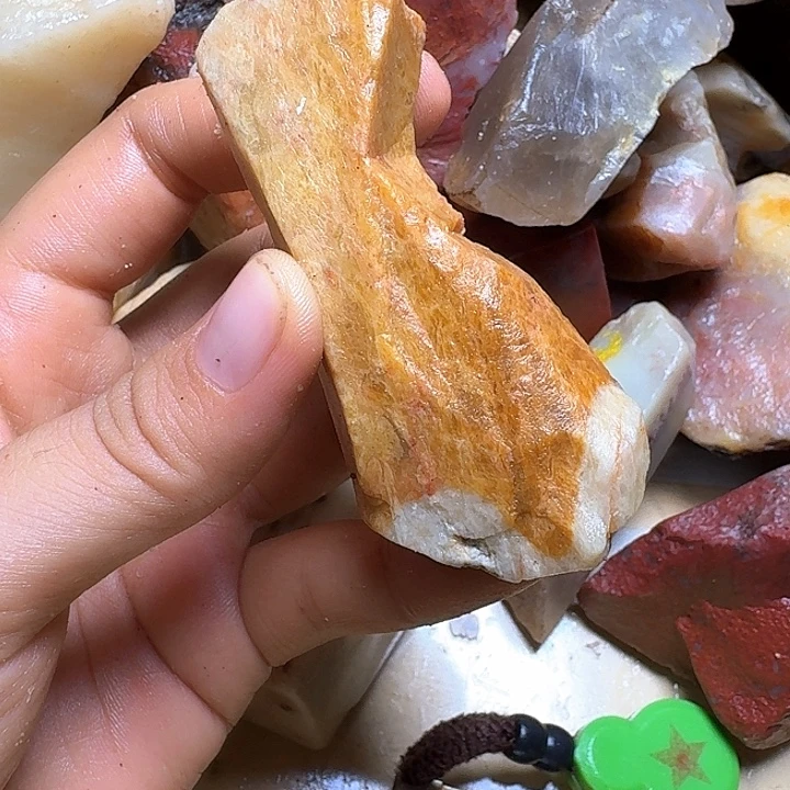 三***七寿山石寿山石的颜色