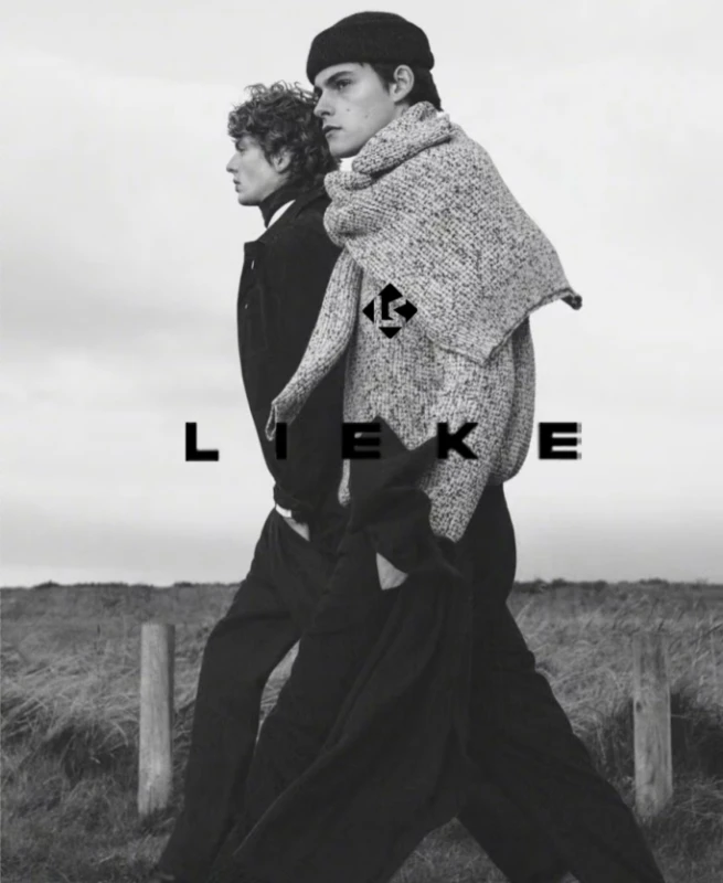 LIEKE 设计师款 重磅上帝之手 短袖男女同款  86006