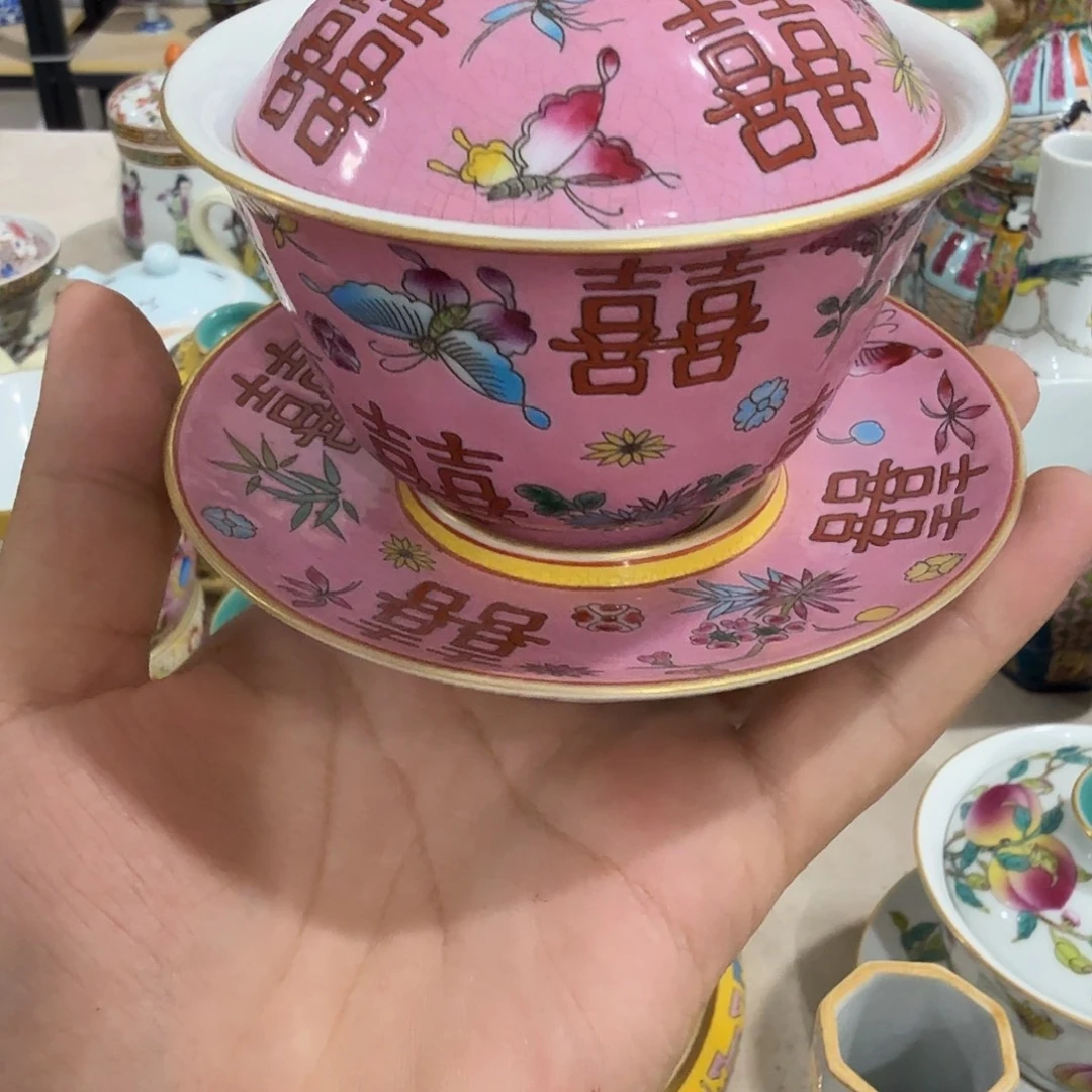 瓷片摆件等方式在不同行业上