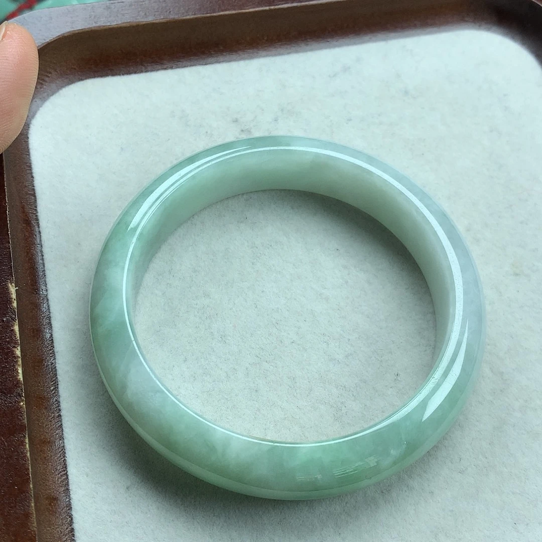 翡翠未镶嵌手镯天然翡翠56.6
