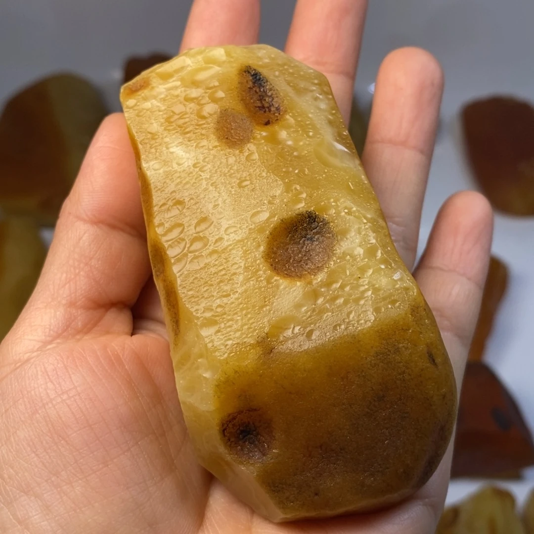 定制琥珀未镶嵌?蜜蜡定制