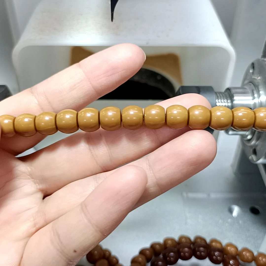 L***.吊坠猴头核桃原皮原色直切