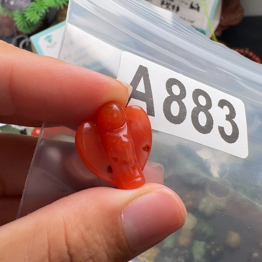 未镶嵌南红玛瑙珠宝奇石
