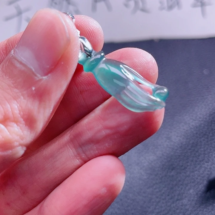 翡翠颈饰未镶嵌999999999