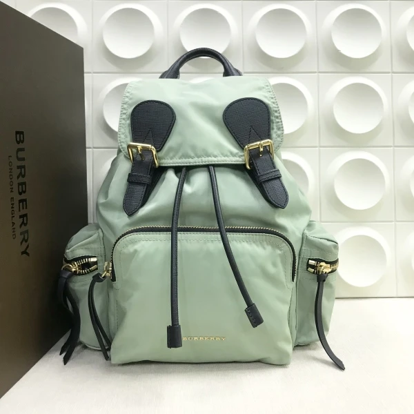 博柏利/95新/包包/250525EV0023/C14036393325