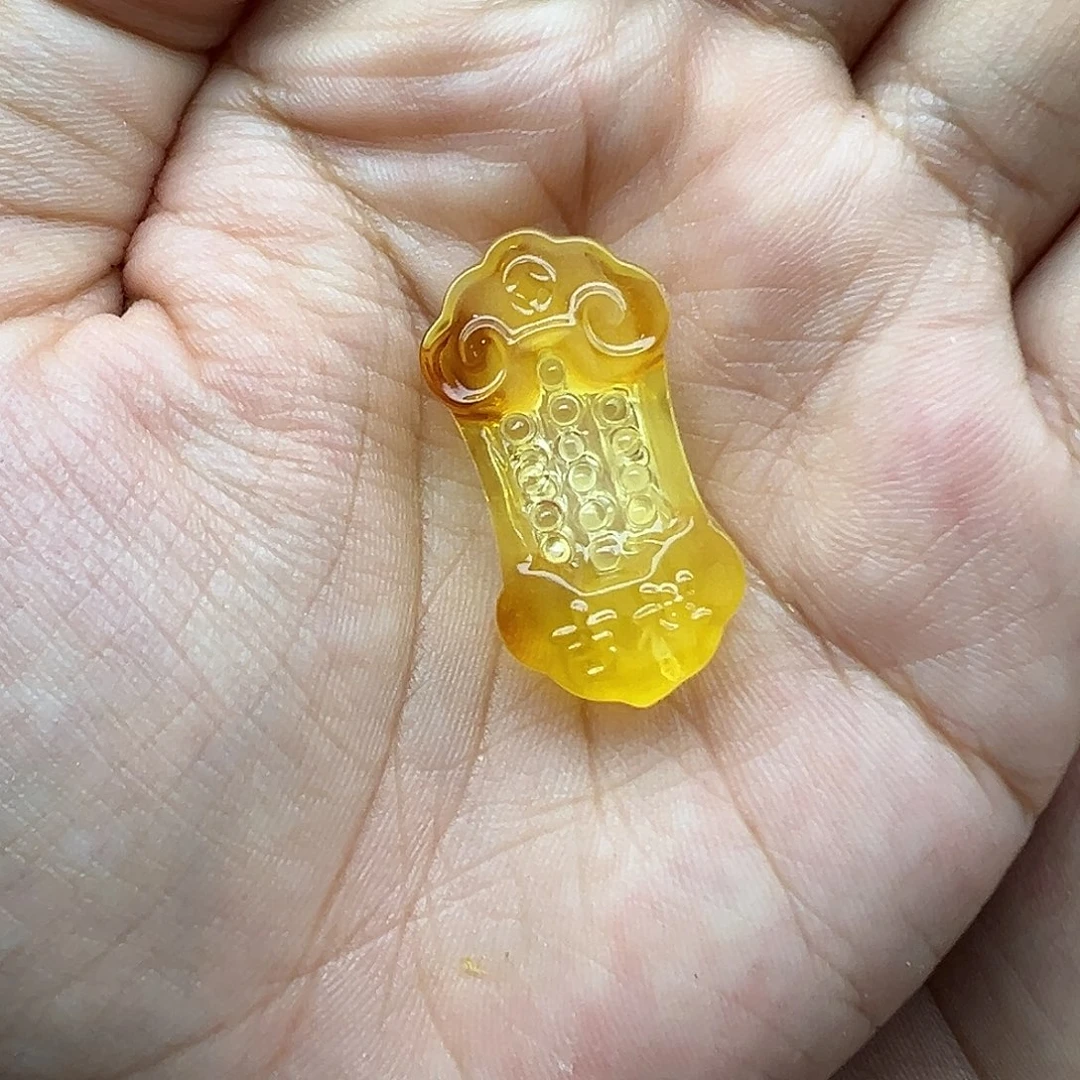 琥珀未镶嵌珠宝奇石算盘打孔不退换
